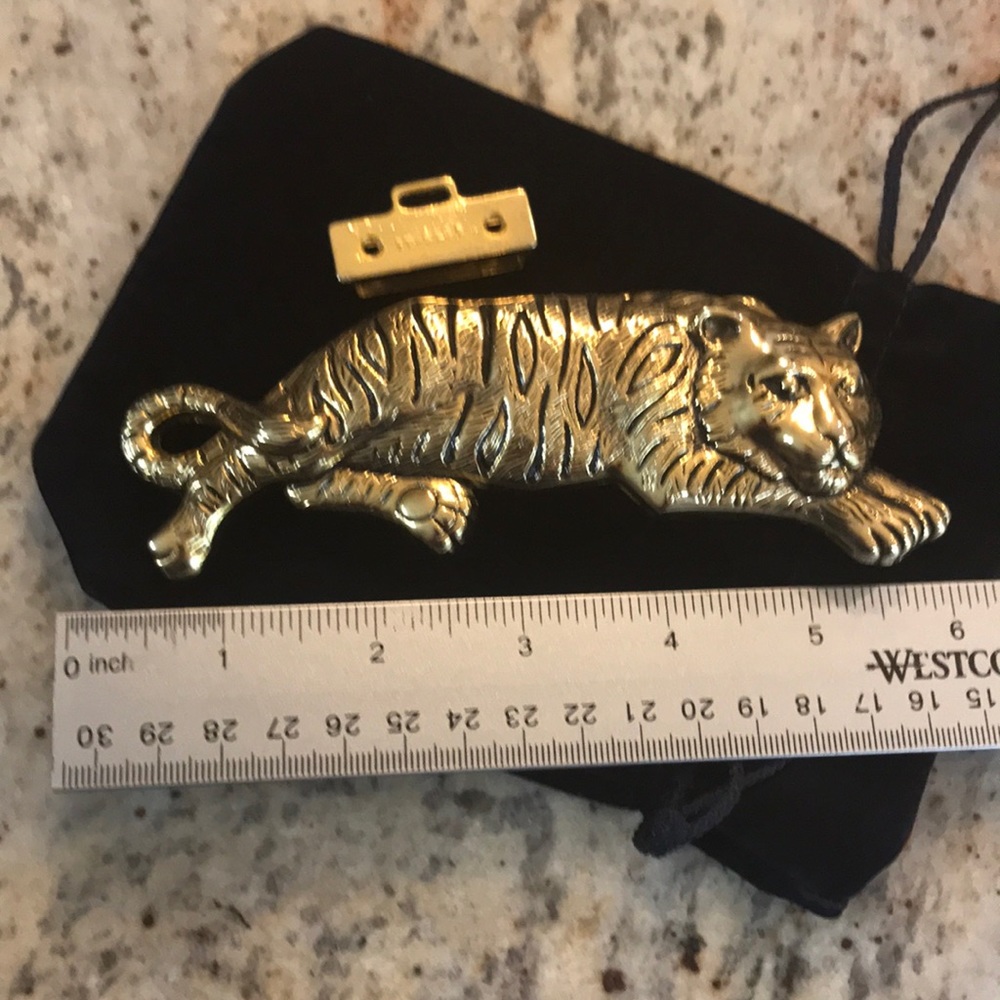 Vintage 80”s Style Tiger Belt Buckle